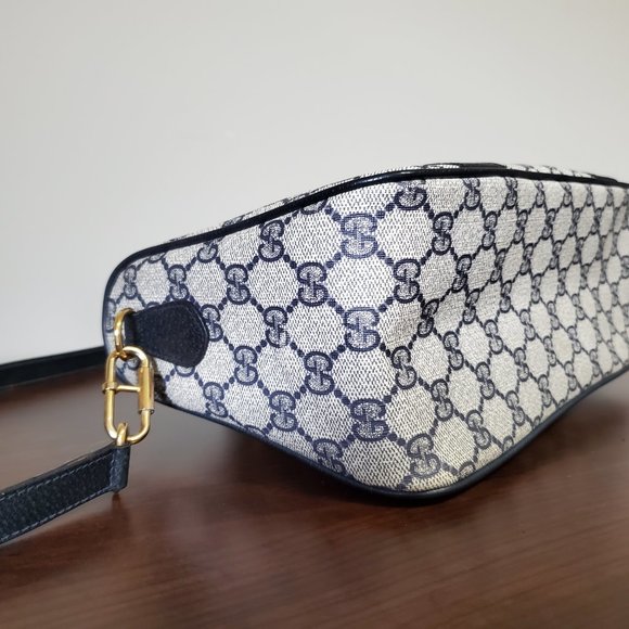 Gucci Crossbody Bag in Black and Cream - Picture 6 of 14